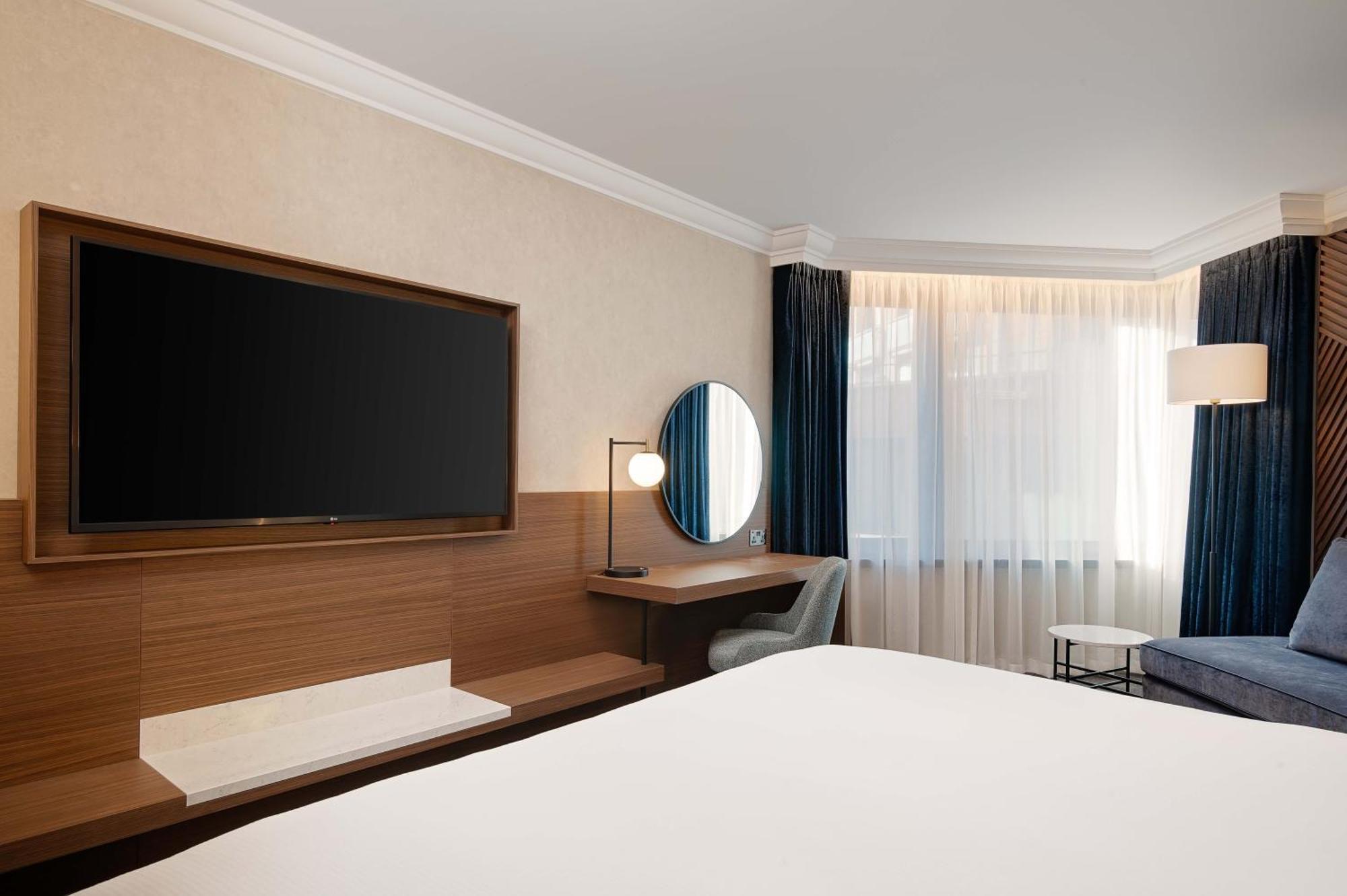 Hilton Metropole Hotel